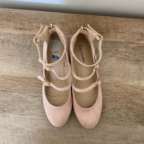 Women’s Low Pink Heels - Picture 13 of 15